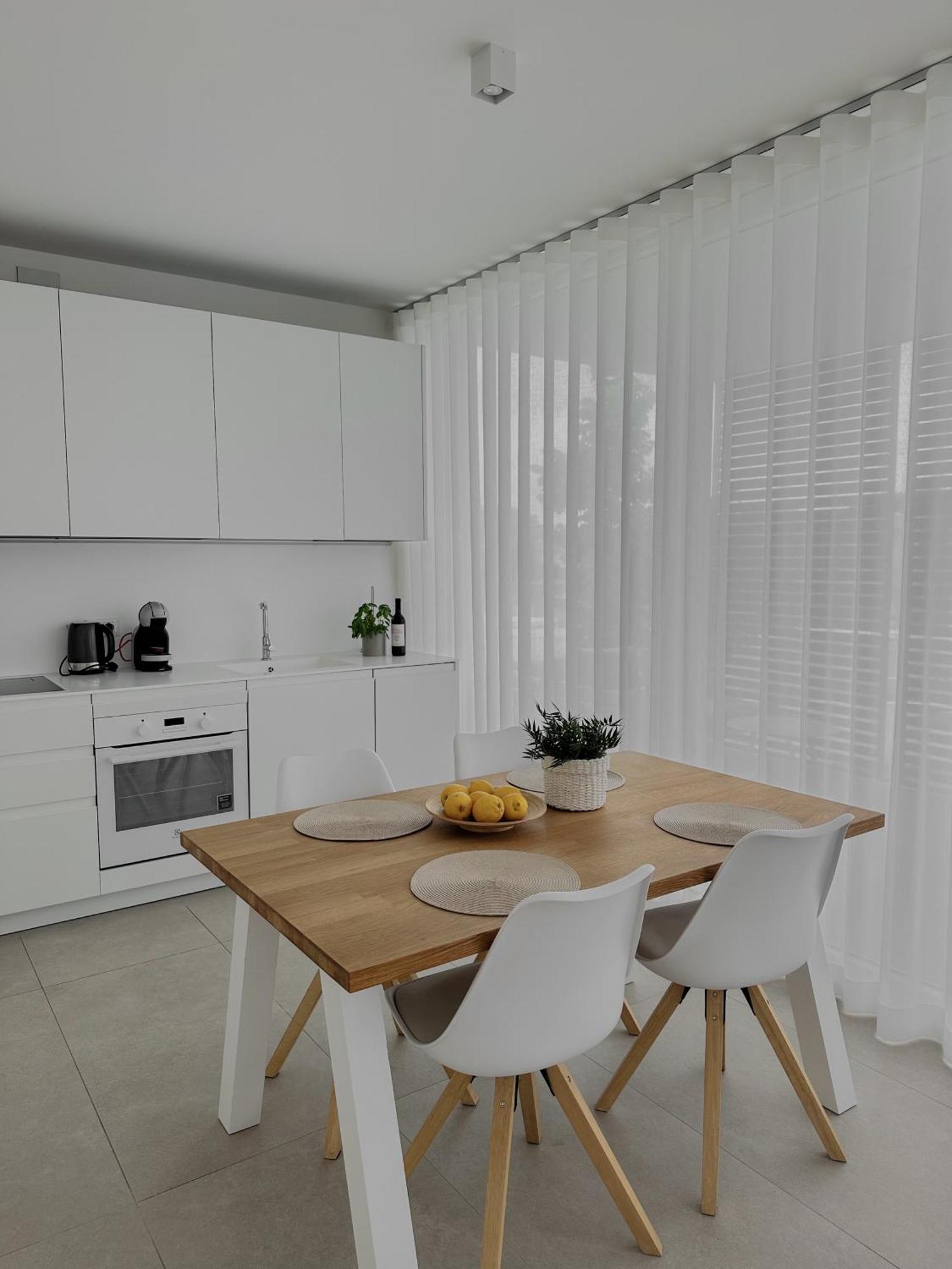 Apartment Luma With Pool Lido di Jesolo Ngoại thất bức ảnh